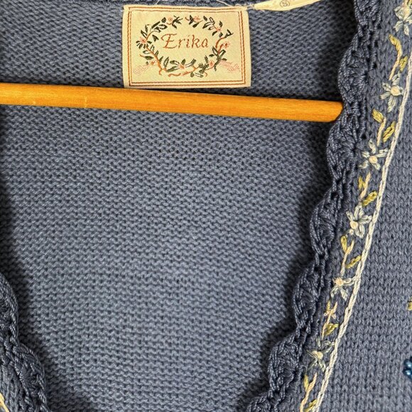 Vintage Embroidered Knit Vest, Muted Blue, Cottagecore Floral, Embroidery - Picture 5 of 9